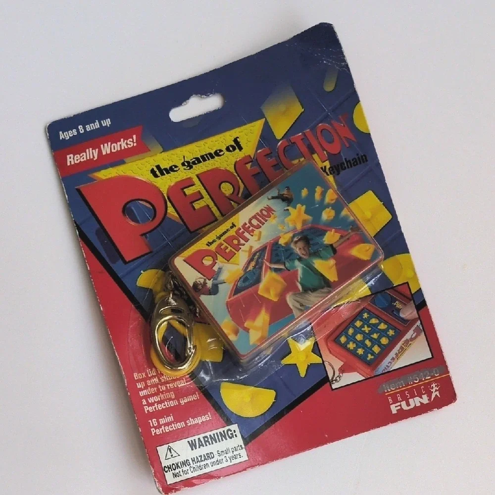 NIP Vintage 2000 The Game of Perfection Keychain - Mini Travel Sized -‎ SEALED